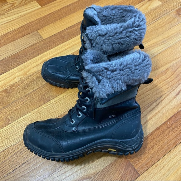 Ugg Adirondack Sheepskin Black & Grey Boots Size 7 - Picture 2 of 7